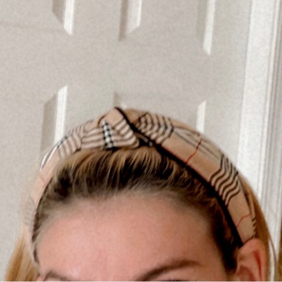 Plaid White, Black, Tan & Red Headband - Picture 6 of 8